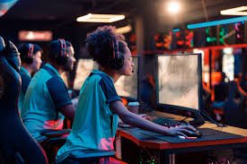 Keuntungan Bermain Esports Online Keuntungan Bermain Esports Online